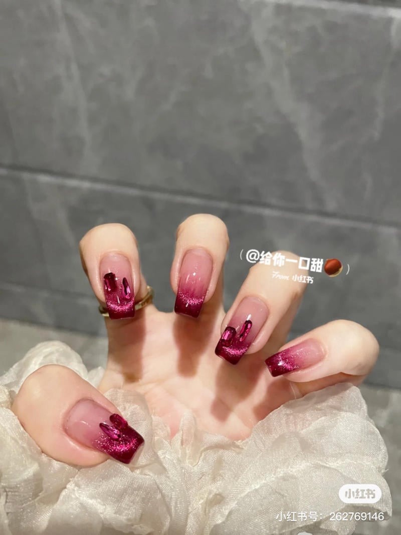 Mẫu nail sơn French đầu móng trắng