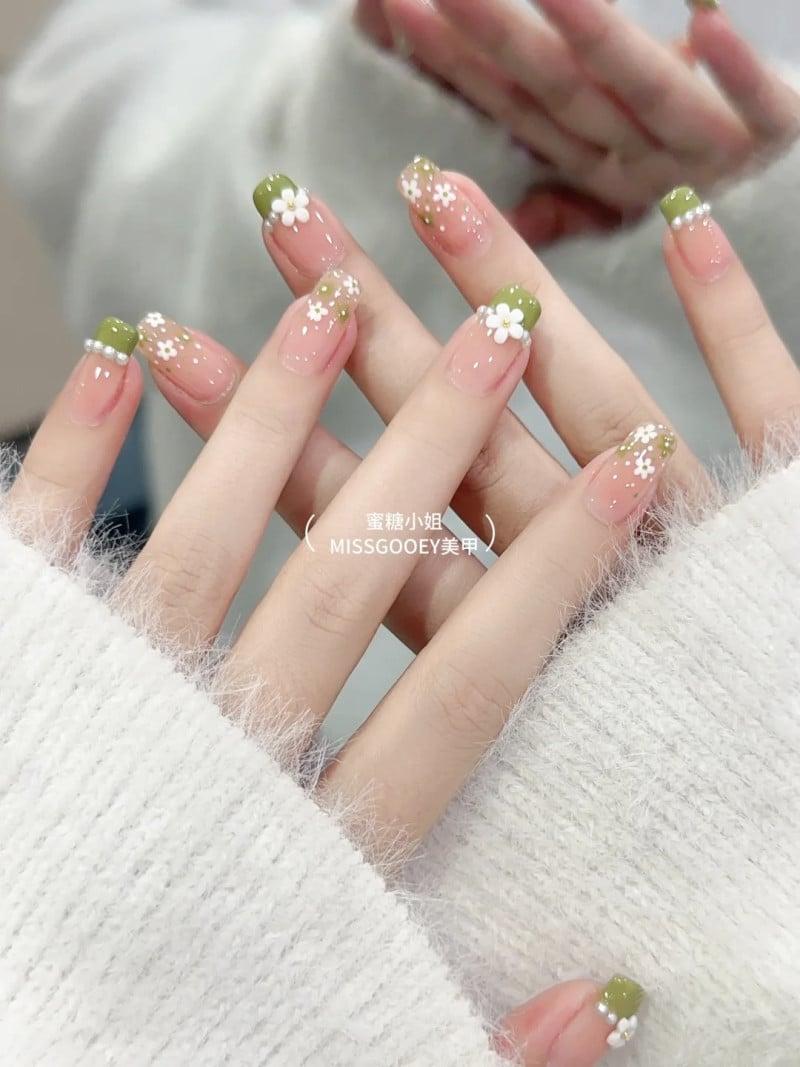 nail xanh bơ