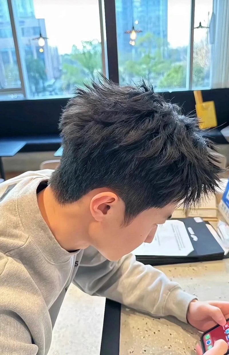 nhuộm nâu tây nam
