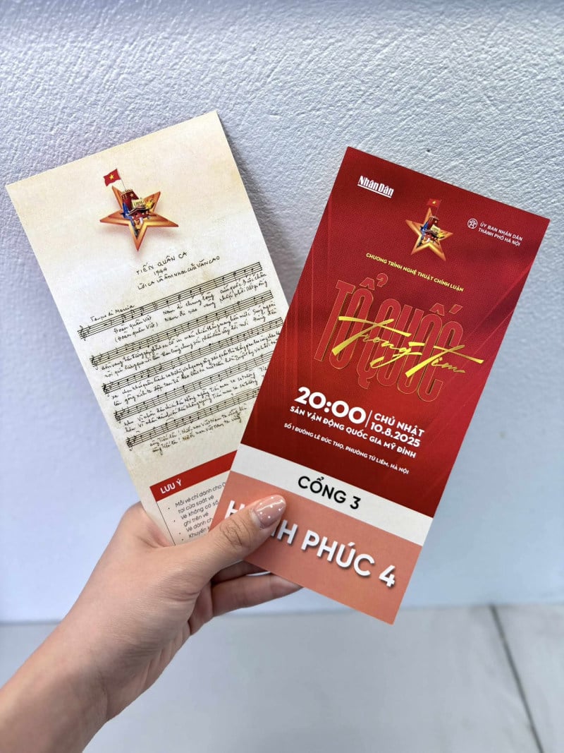 mặc gì đi concert tổ quốc trong tim