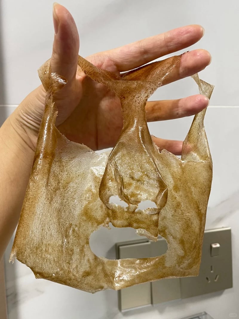 đắp mặt nạ xong có cần rửa không