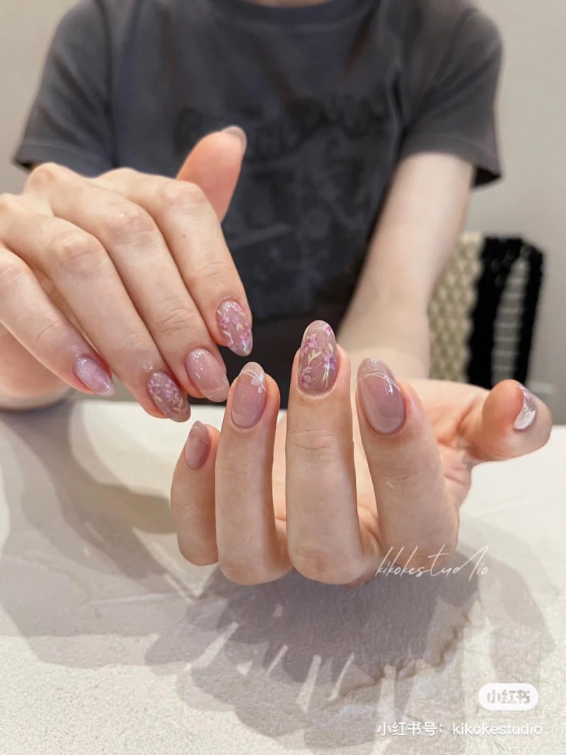 Top 20+ mẫu nail đẹp, đơn giản cho nàng theo style nhẹ nhàng