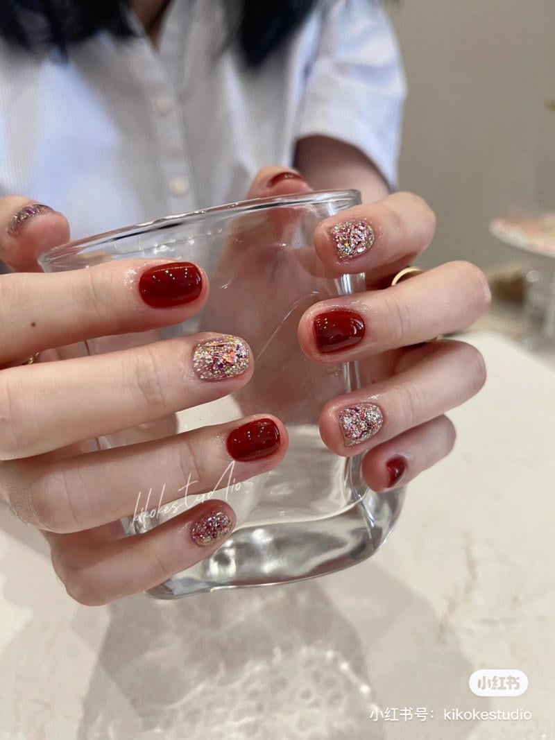 mẫu nail da ngăm đẹp cho móng ngắn