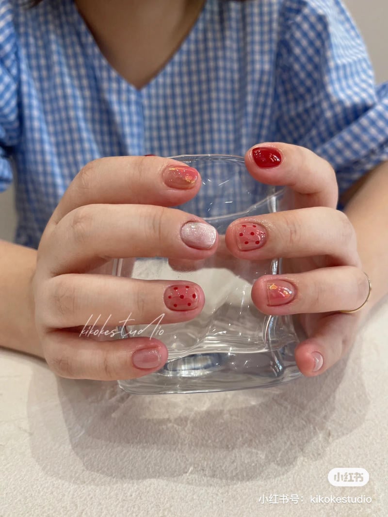 mẫu nail móng ngắn ngủi đẹp