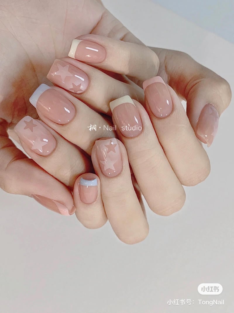 mẫu nail móng ngắn ngủi son bóng