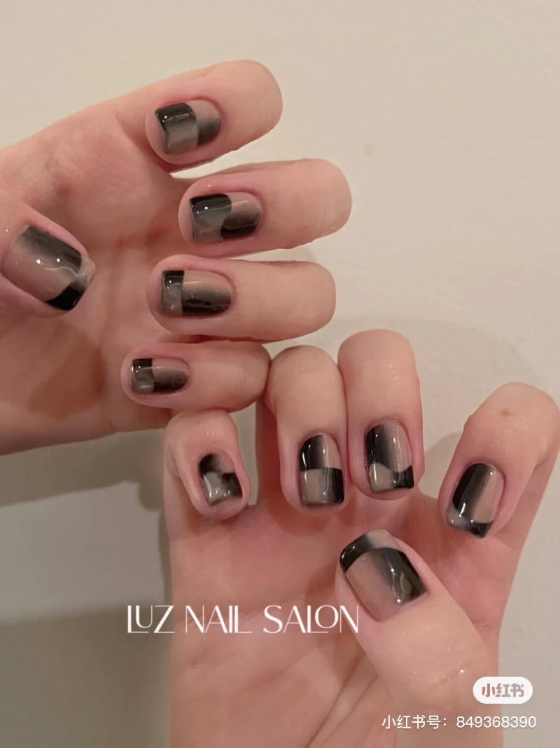 mẫu nail vẽ rất đẹp mang đến móng ngắn