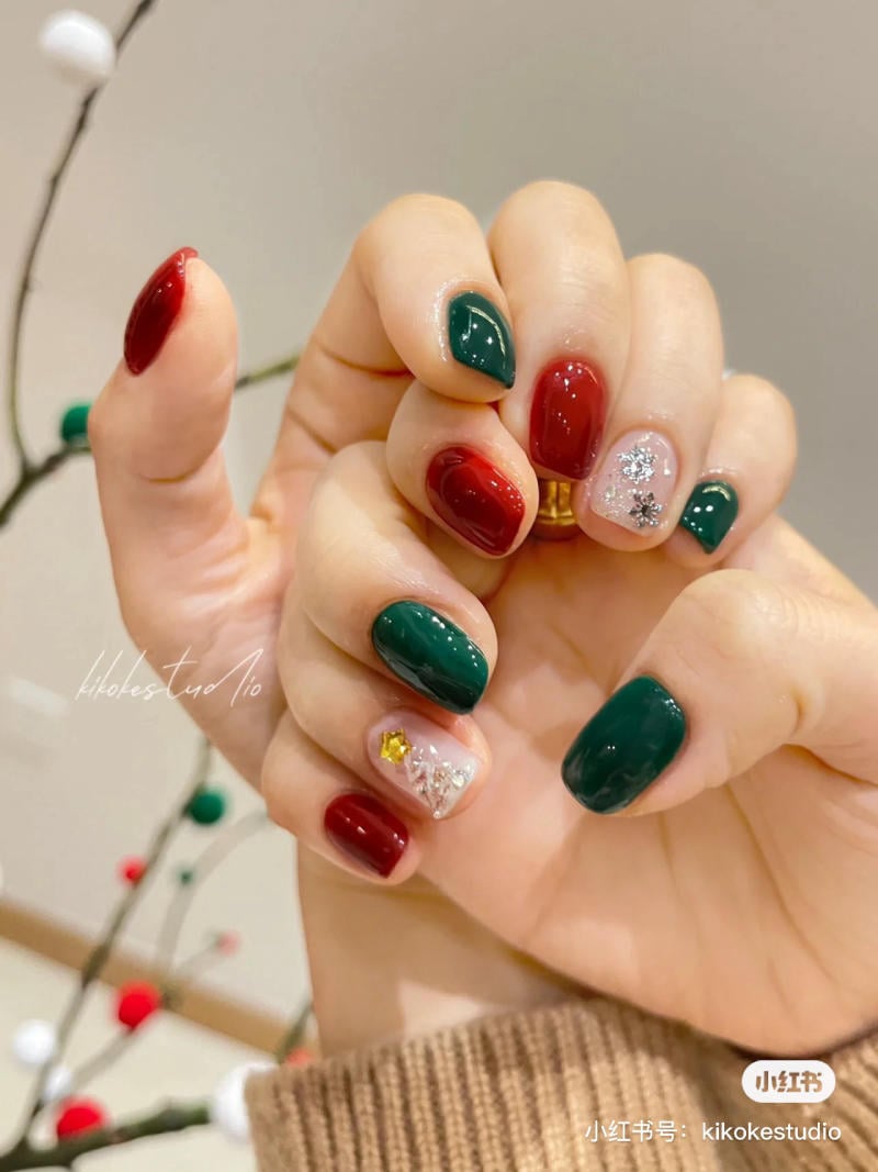 mẫu nail rất đẹp mang đến móng ngắn