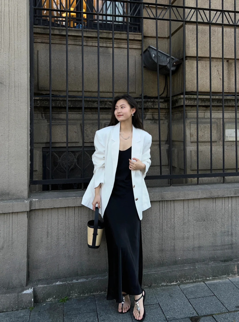 mẫu áo vest nữ không cổ đẹp