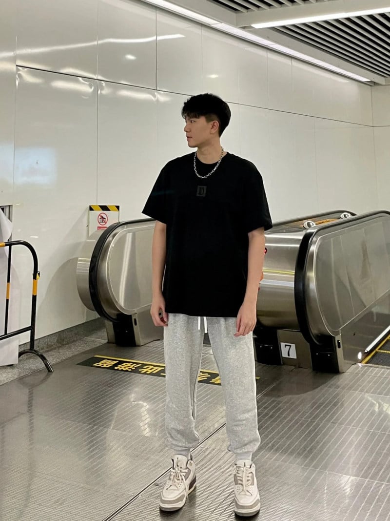 quần jogger nam hàng hiệu