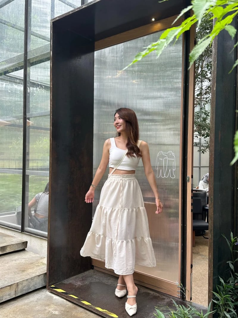 phối đồ với chân váy dài