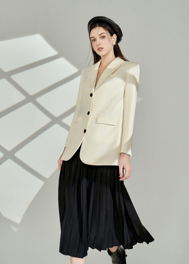 Áo khoác blazer mix chân váy xòe