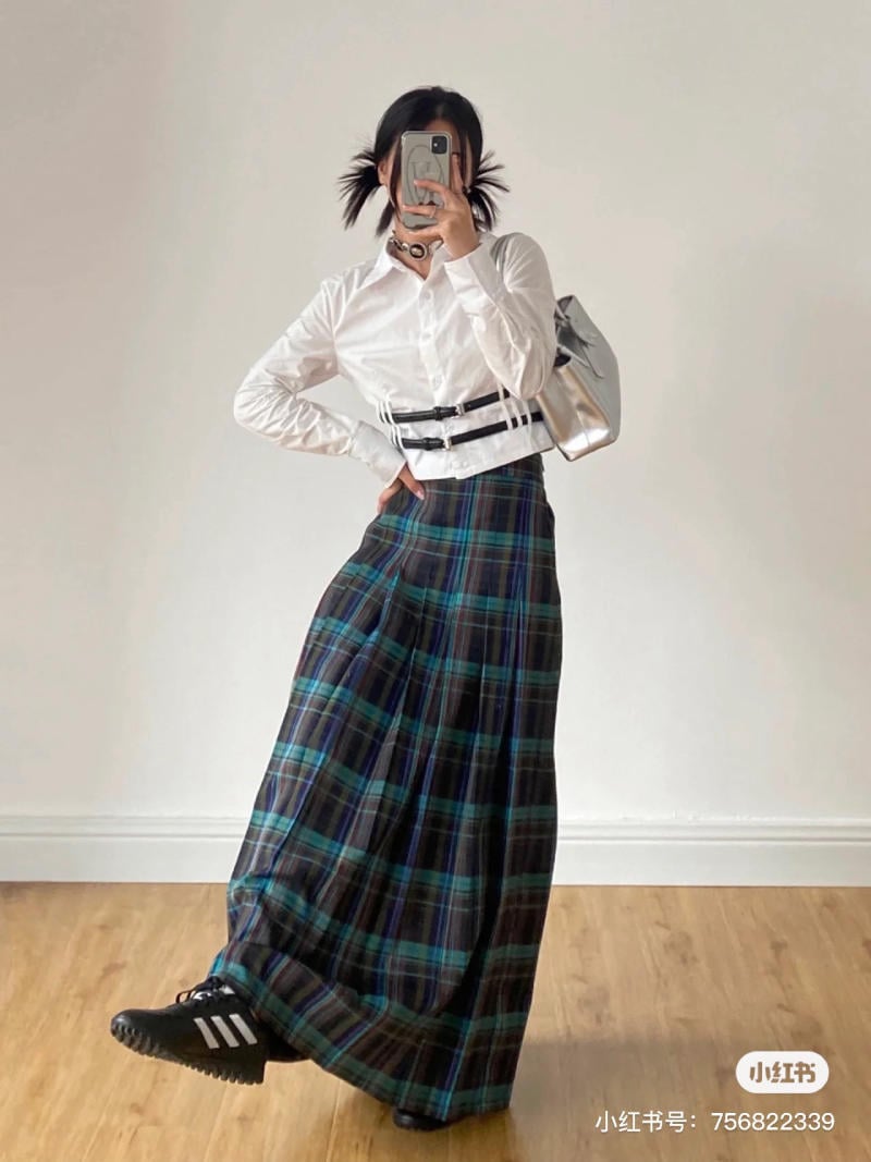 Chân váy ngắn caro phối túi CV06-22 | Thời trang công sở K&K Fashion