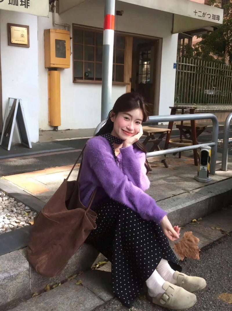 Màu plum phối với Màu nâu