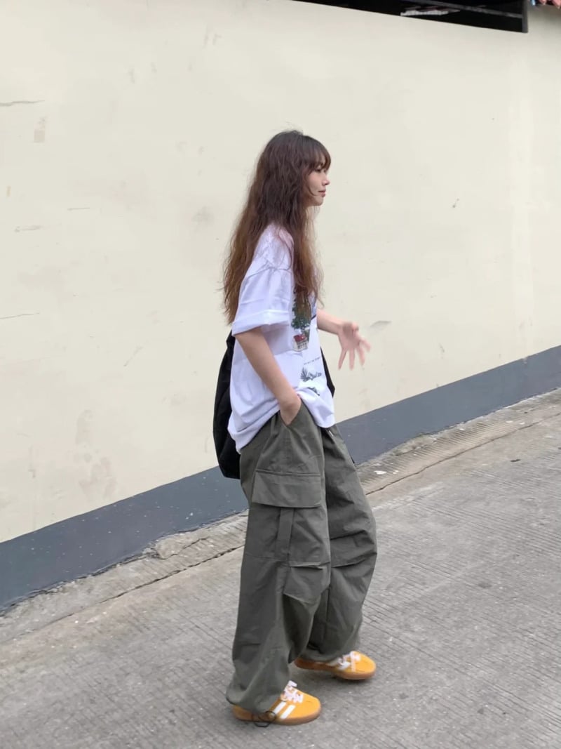 phối đồ với quần túi hộp nữ