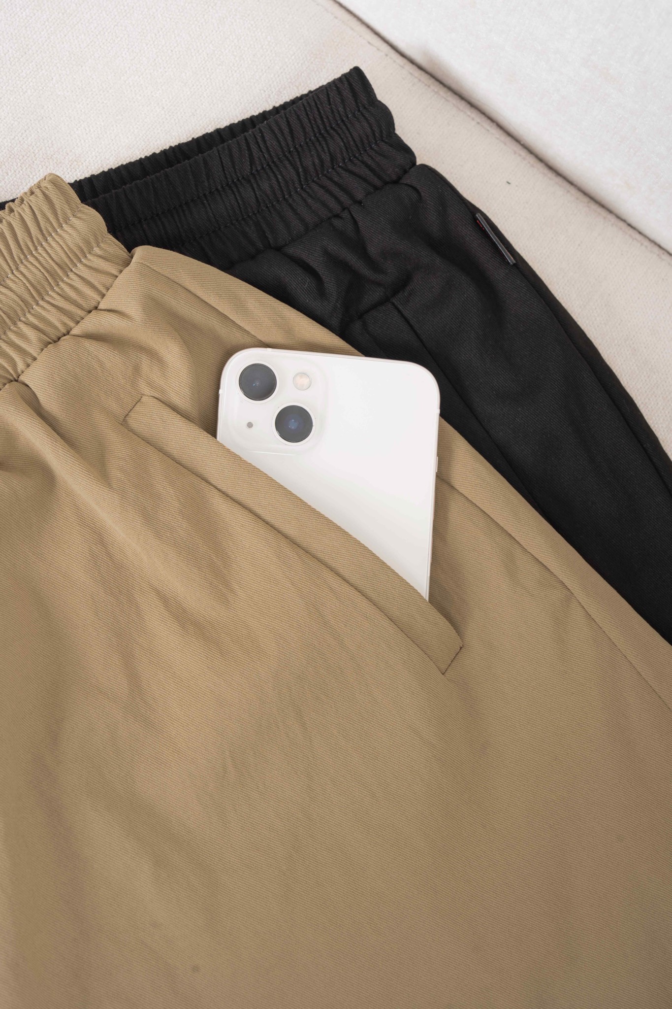 Quần Short Nữ Cardina Dáng Cạp Chun Vải Thô Linen Túi Tiện Lợi