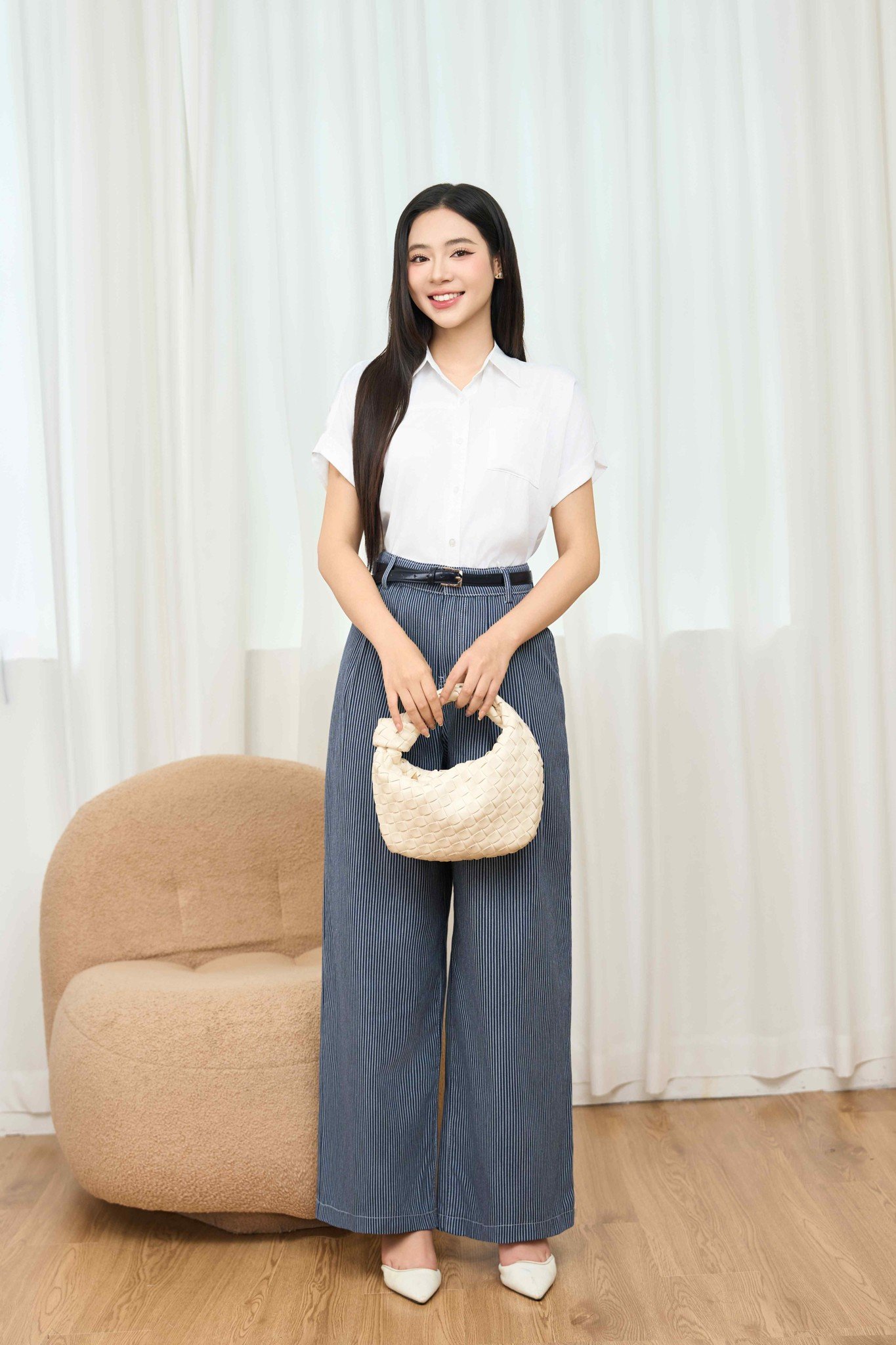 Quần Jean nữ Cardina dòng Younger vải jean thiết kế dáng suông kẻ sọc