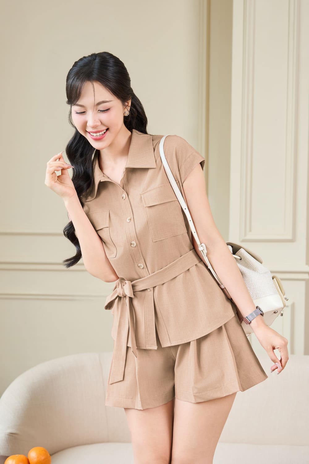 Áo sơmi thô tay liền có đai