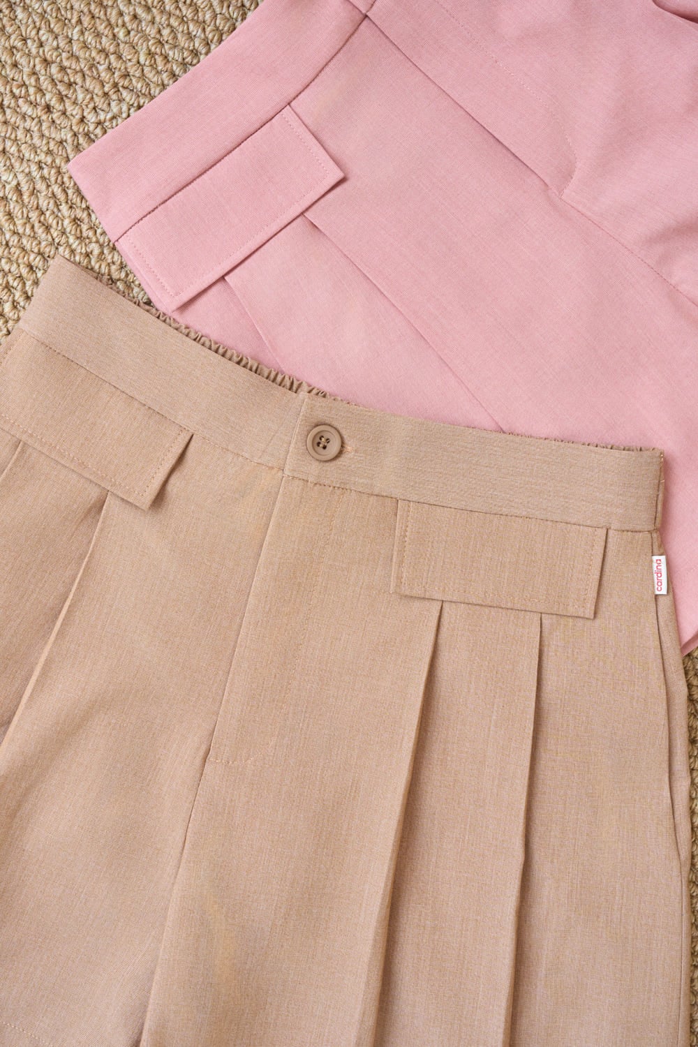 Quần sooc thô dáng A xếp ly