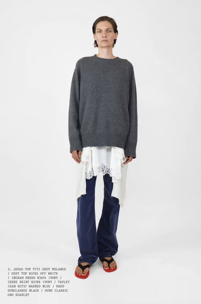 Vì sao skirts-over-pants lại được yêu thích đến vậy?