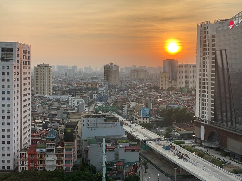 Buổi Tối Có Tia UV Không?