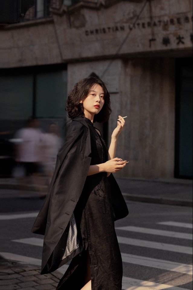 Chơi đùa với góc máy để tạo hiệu ứng thị giác