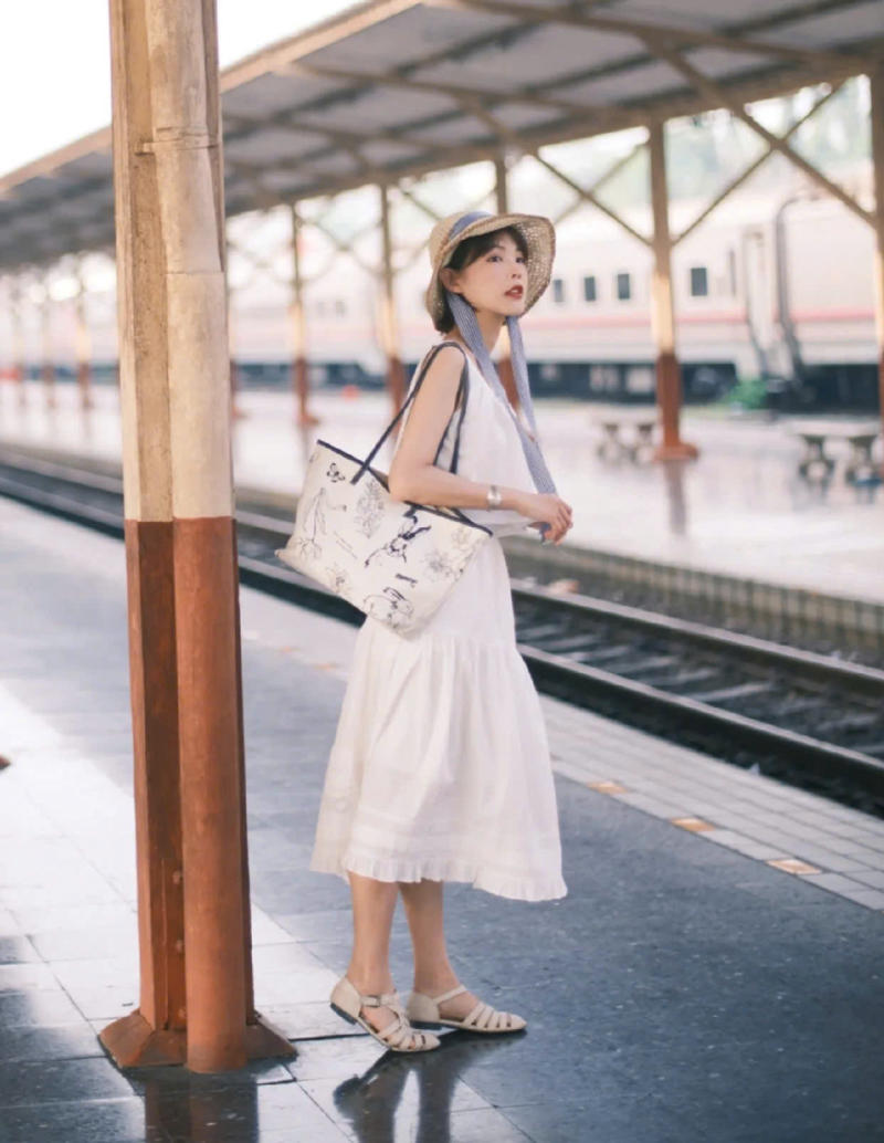 Nhóm dáng đứng và đi