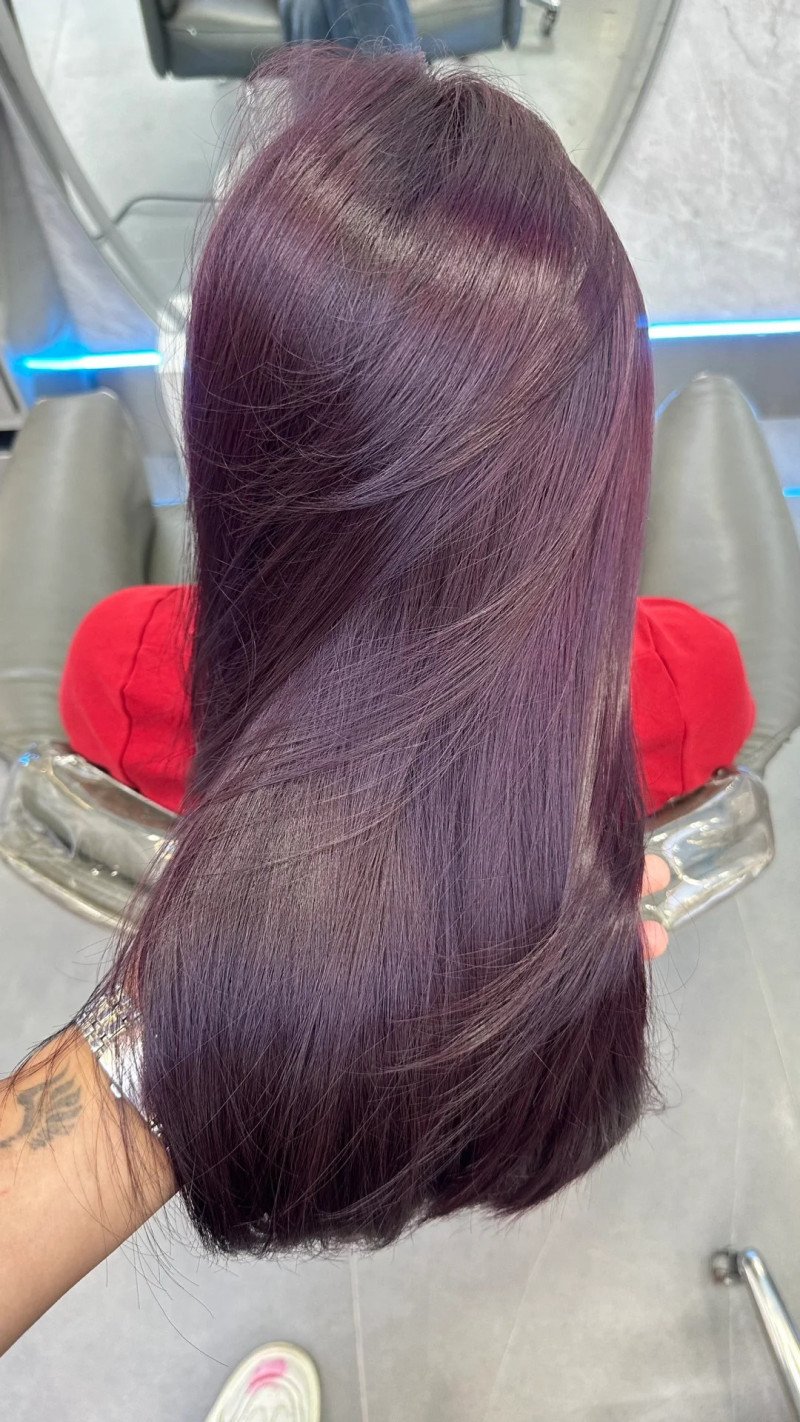 màu tóc đỏ cherry