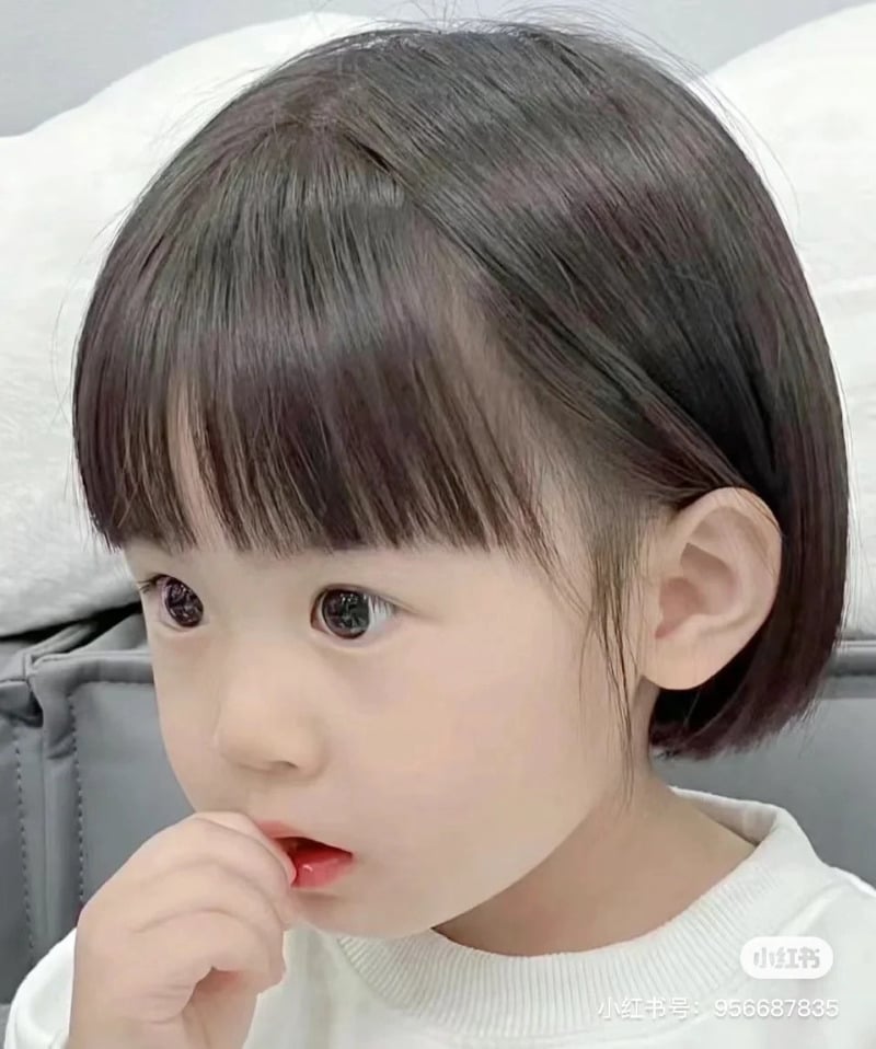 tóc ngắn cho bé gái