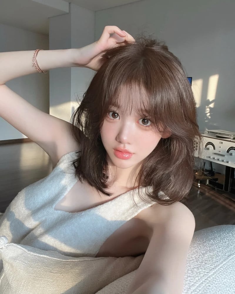 kiểu tóc xoăn ngắn hàn quốc