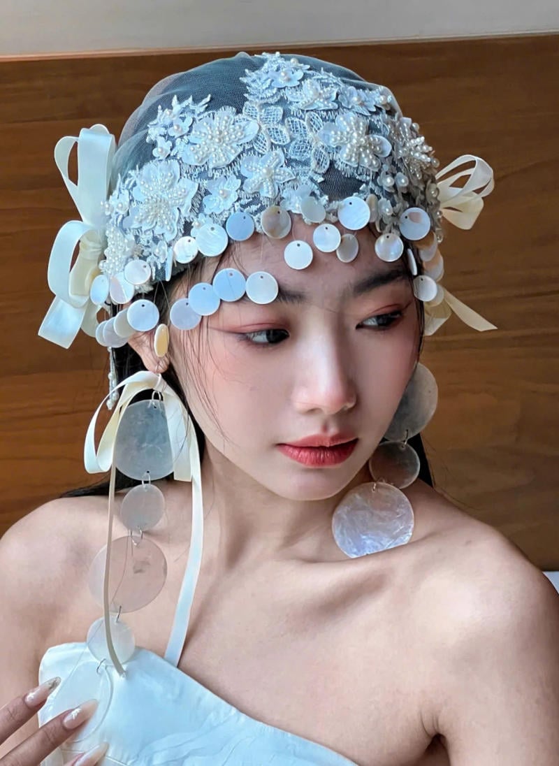 Khuyên tai vỏ sò