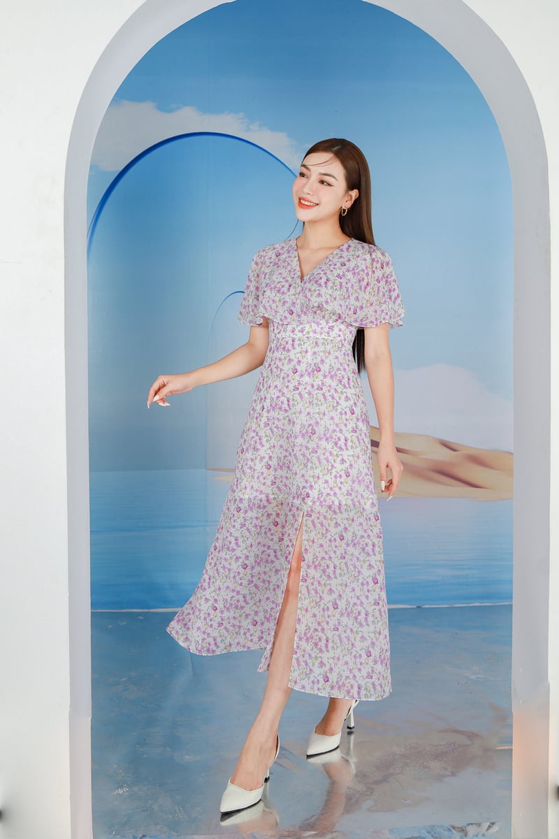 Đầm trung niên nữ ngắn tay đẹp V38 mặc dự tiệc dạ hội - Váy voan dáng suông  cho người lớn tuổi mùa hè thu Bigsize | Shopee Việt Nam