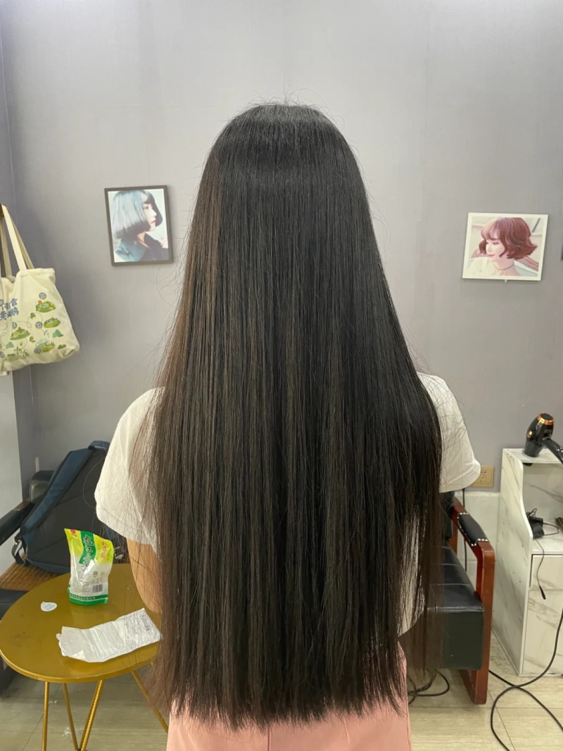 cách ủ tóc bằng dầu dừa trước khi gội đầu