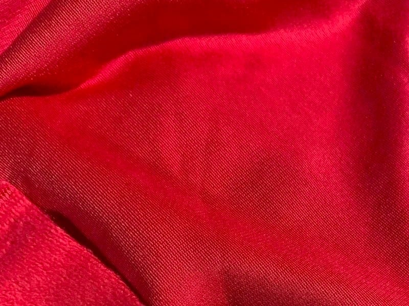 Ưu Nhược Điểm Vải Bóng Cào