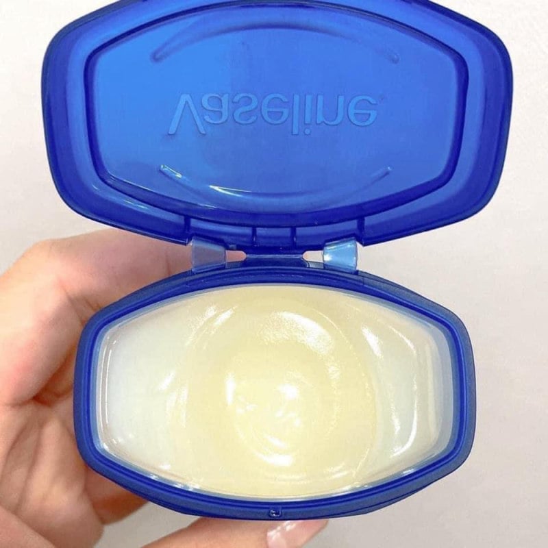 vaseline dưỡng môi hồng
