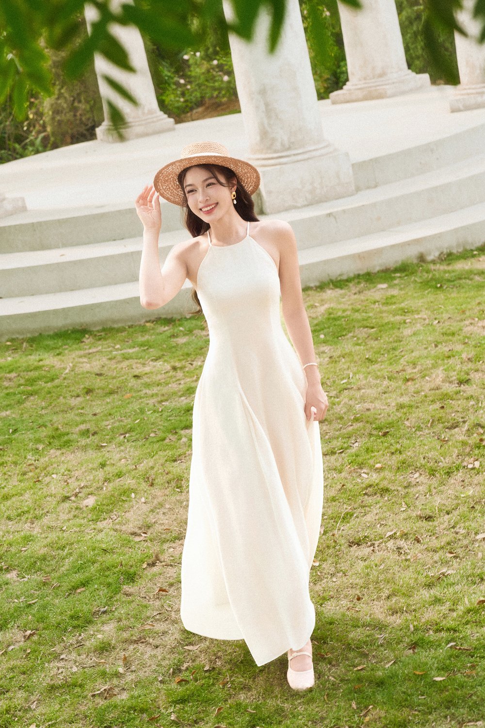 đầm yếm