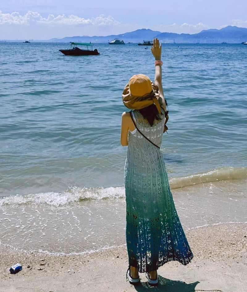 váy lưới đi biển
