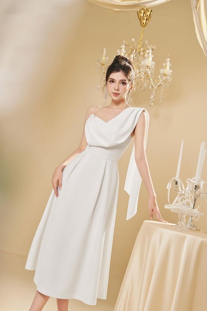 Đầm Xoè Midi Dáng Draping Lệch Vai Quyến Rũ