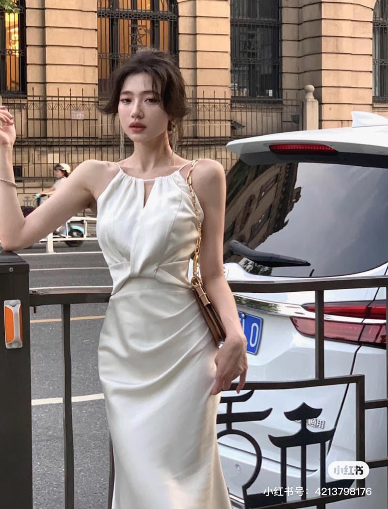 Đầm trắng cộc tay phối viền - YV LE & CO