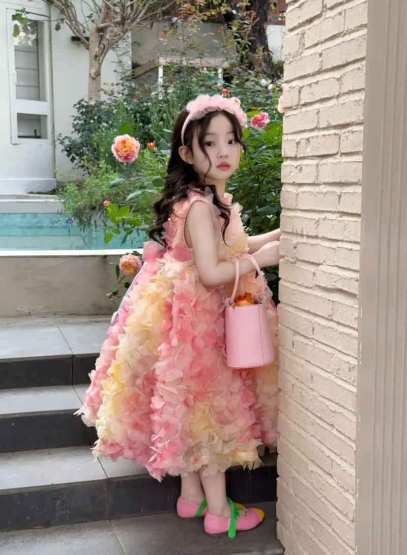 Váy Đuôi Cá Cách Điệu