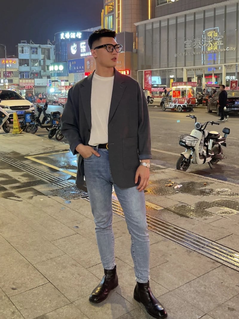 cách phối áo vest nam với quần jean