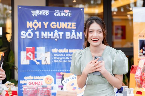 GUNZE cùng sự kiện Streamer siêu đẳng