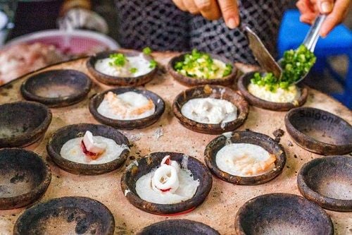 Bánh căn Phan Thiết món ăn dân dã nhưng ăn là ghiền