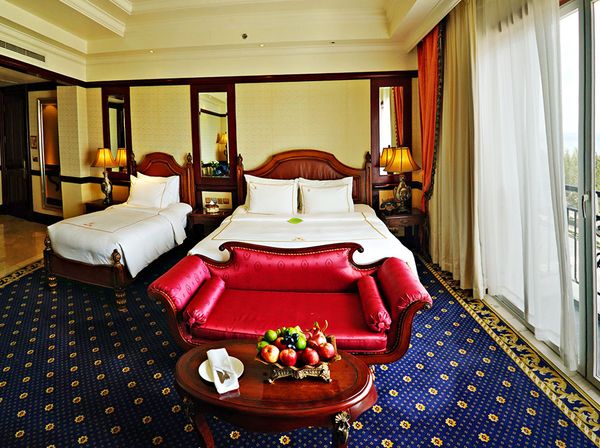 Hạng phòng Grand Triple tại khách sạn the imperial hotel Vũng Tàu