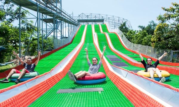 Khu du lịch Hồ Mây Park