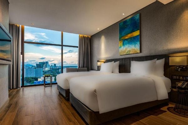 Phòng Deluxe Twin Ocean View tại Khách sạn Premier Pearl Vũng Tàu