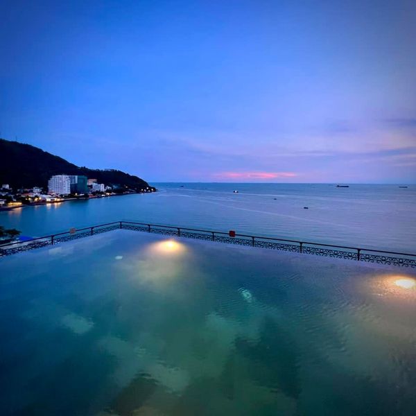 Lief Mila Hotel khách sạn Vũng Tàu với hồ bơi vô cực đẹp