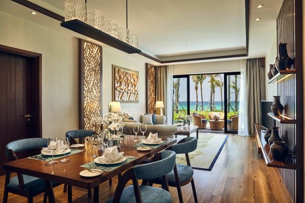 Biệt thự hồ bơi sát biển 1 phòng ngủ tại Movenpick Cam Ranh