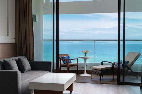 Căn hộ Studio hướng biển tại Movenpick Cam Ranh