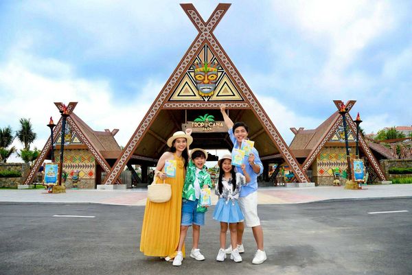 Tham quan và vui chơi tại Công viên nước Tropicana Park