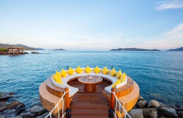 Vinpearl Luxury Nha Trang view biển tuyệt đẹp